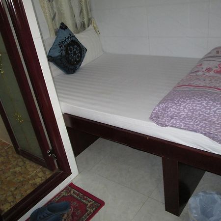 Global Inn Цзюлун Экстерьер фото