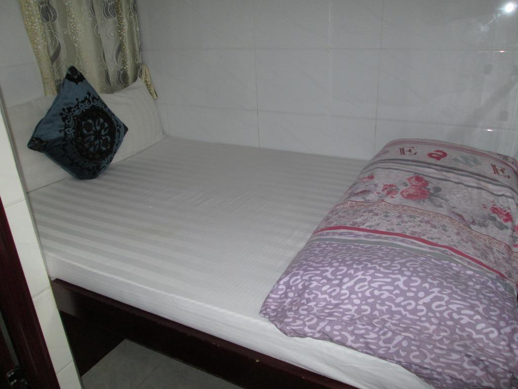 Global Inn Цзюлун Экстерьер фото